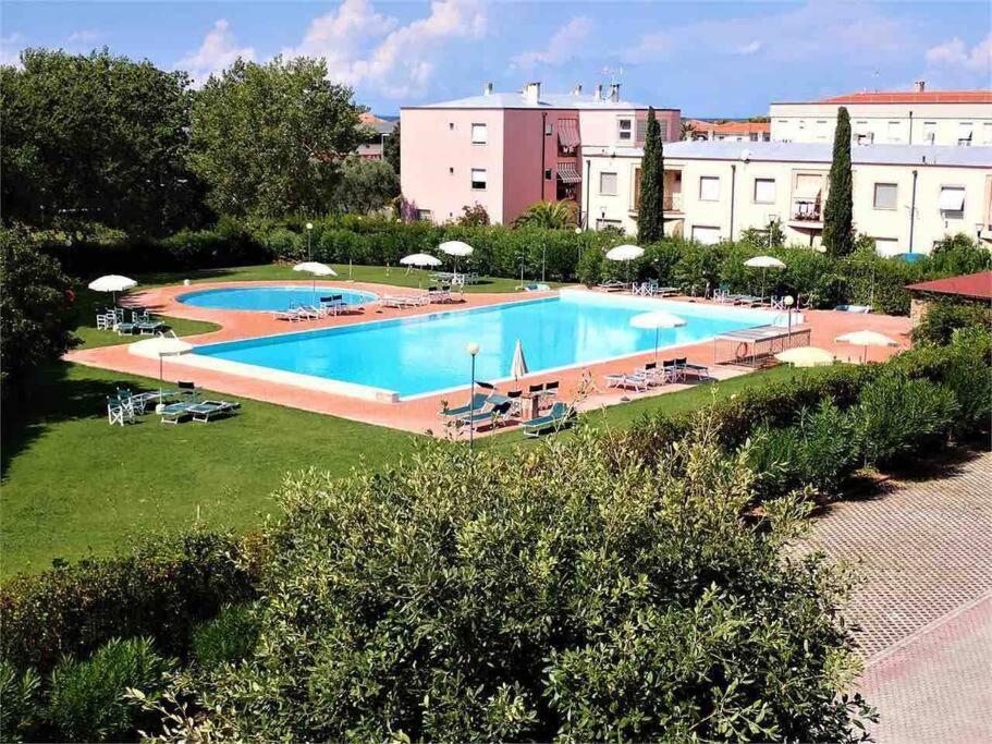 Appartamento Tranquillo Con Patio E Piscina La Caduta 외부 사진