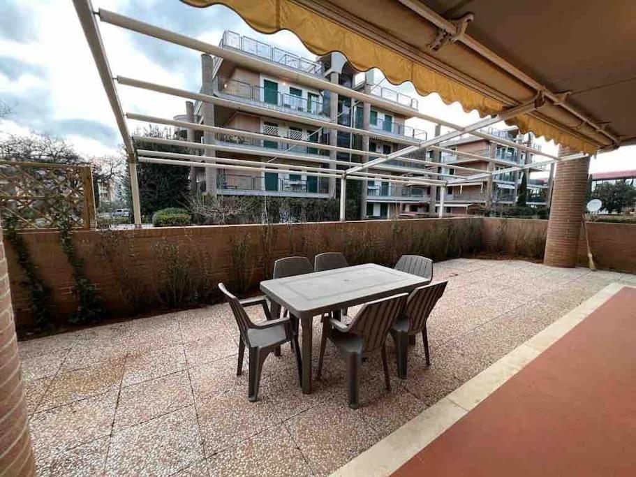 Appartamento Tranquillo Con Patio E Piscina La Caduta 외부 사진